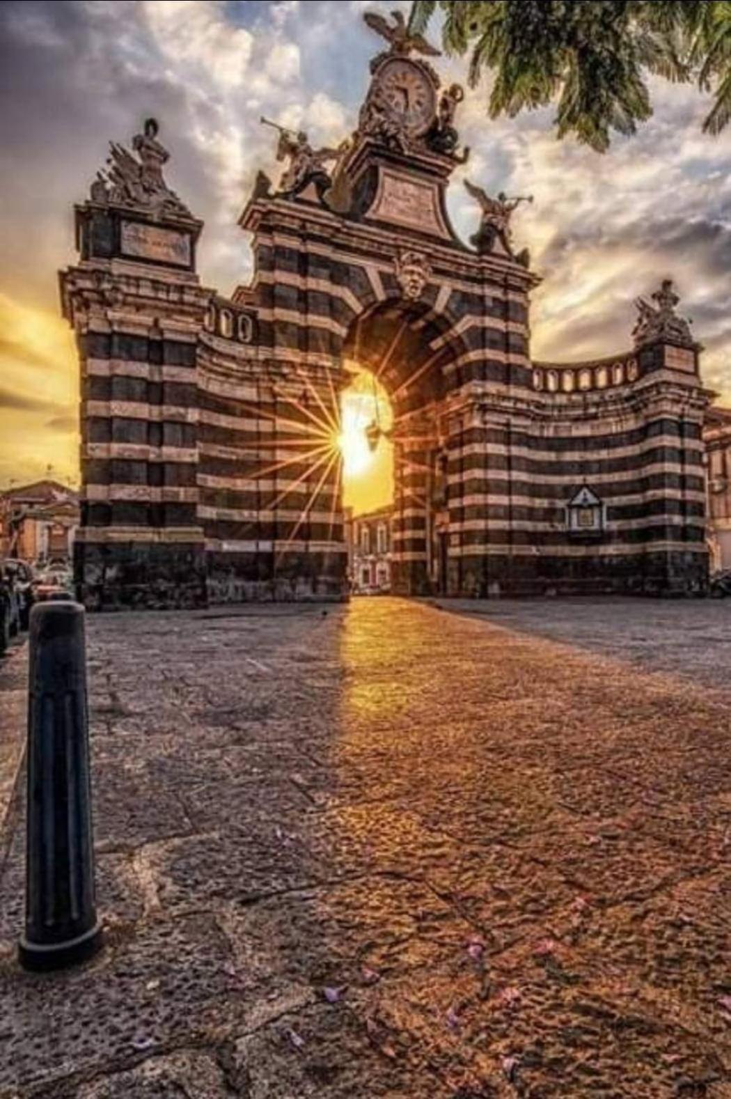 Casa Vacanze Il Nespolo Aeroporto di Catania Fontana Rossa Esterno foto